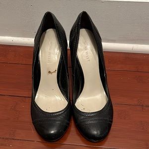 Classic black leather heel